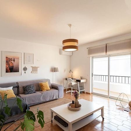 Seajay'S Apartment Lagos Ngoại thất bức ảnh