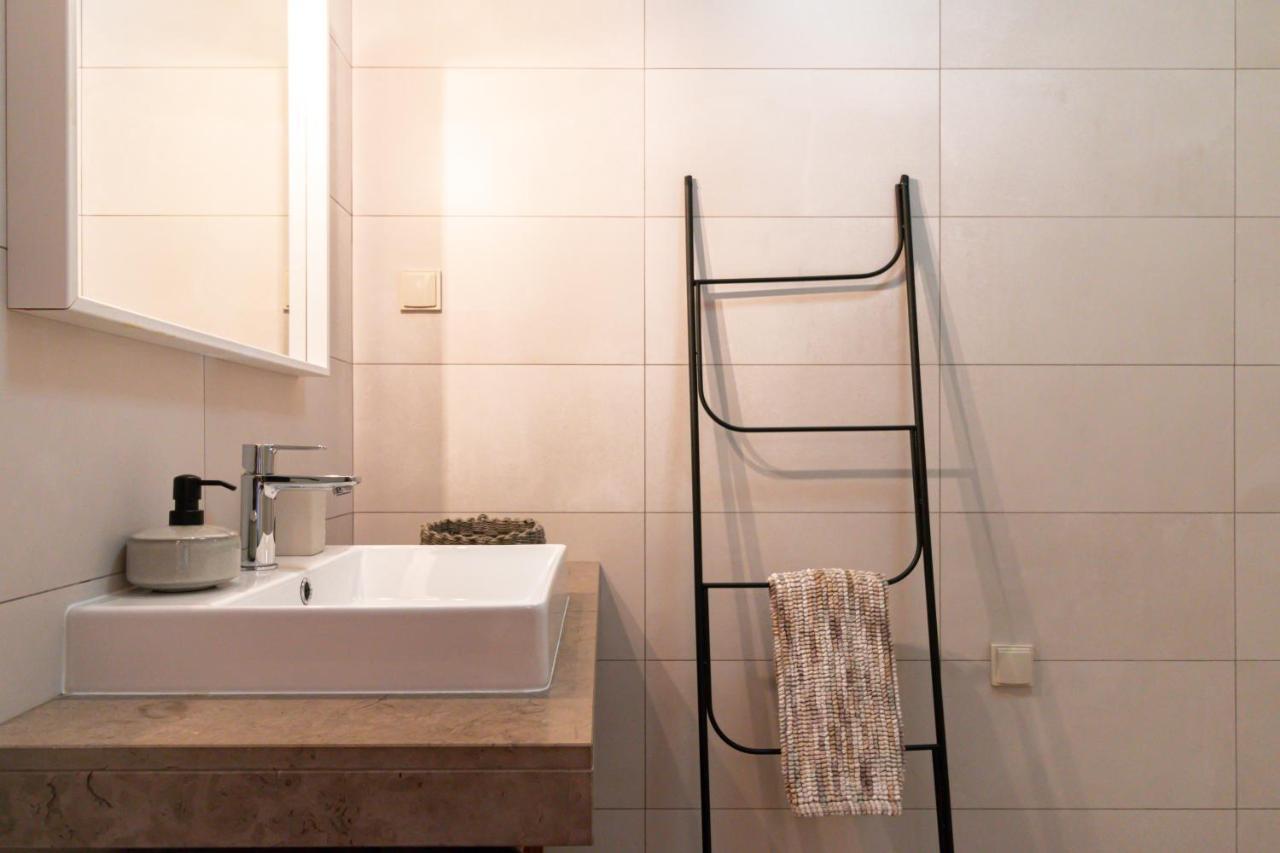 Seajay'S Apartment Lagos Ngoại thất bức ảnh