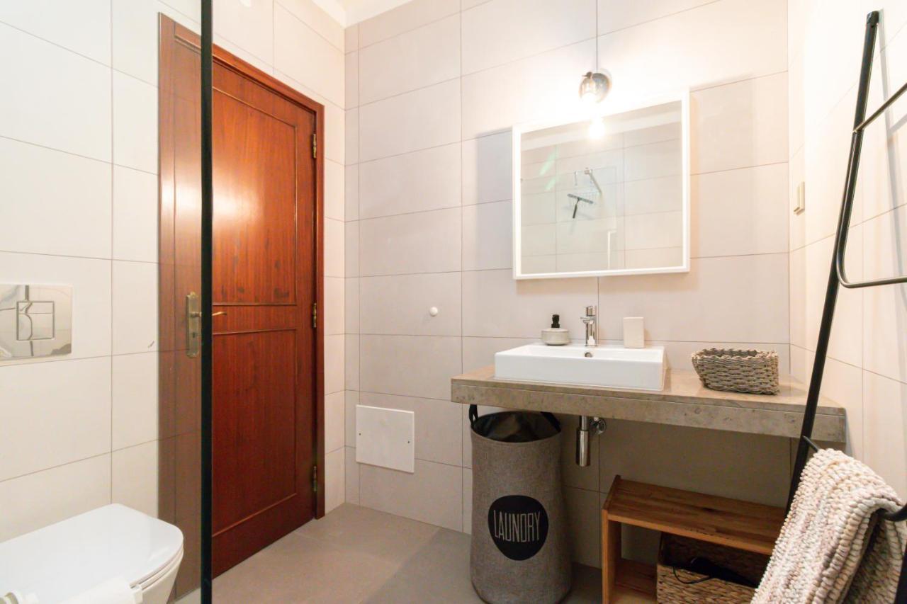 Seajay'S Apartment Lagos Ngoại thất bức ảnh